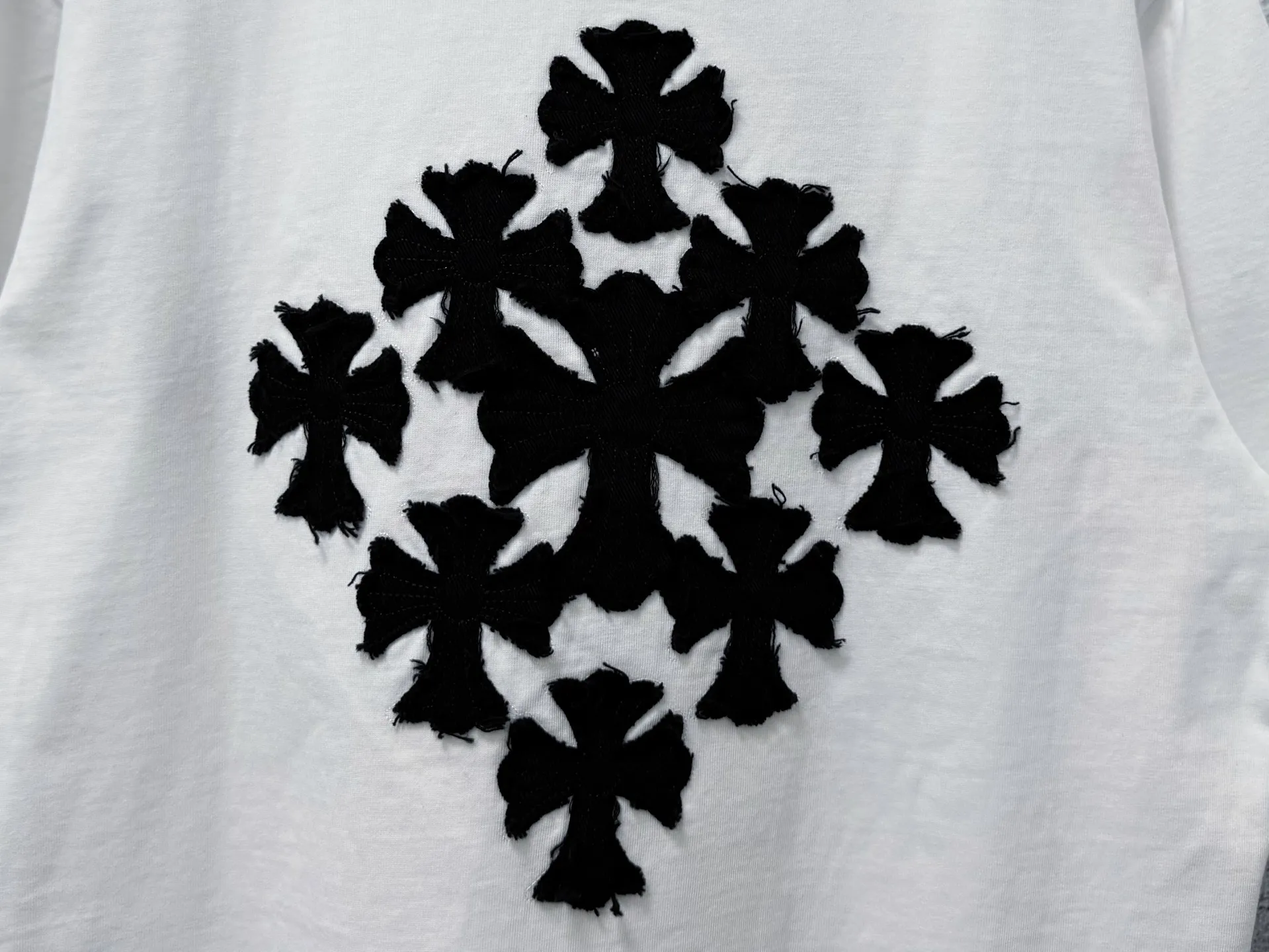 ￼ 【chrome hearts】 2026ss T 100% 32 .2026 ， Same Style ：White Black Size：S-XL